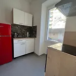 AKA71! Neubauapartment direkt am Europaplatz!