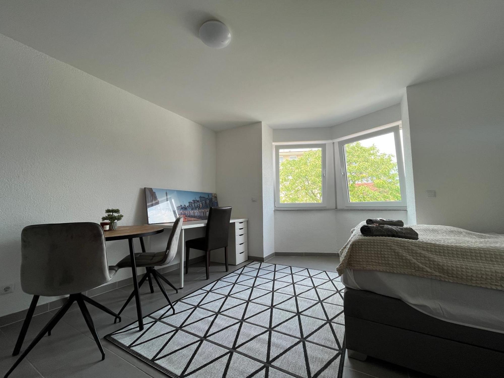 Aparthotel Simplex Am Europaplatz *